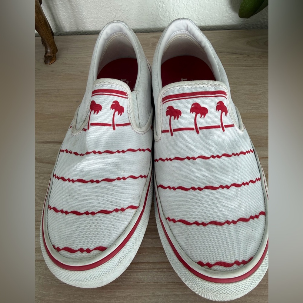 Men’s Vans In-N-Out White Slip-On Canvas Shoes